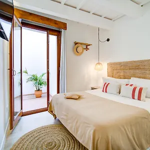 Calma Hotel